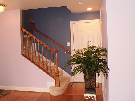 4th image of 8202 Oak Lawn Dr Unit 125