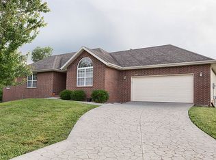 4073 S Ciara Ct, Springfield, MO 65807