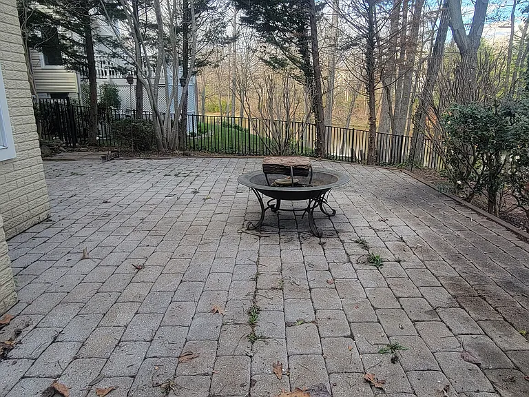 15141 Windy Hollow Cir — Photo 109