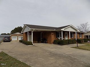 11689 State Highway 55 E, Dunn, NC 28334