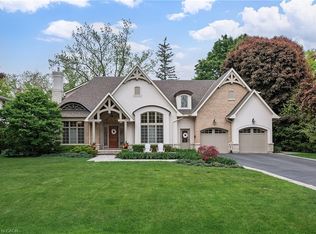 209 Donessle Dr, Oakville, ON L6J 3Y7