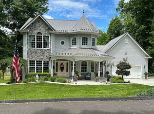 104 Christine Ct, Fairmont, WV 26554
