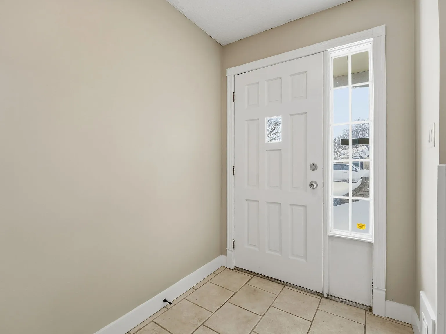 8230 Westwood St. — Photo 2