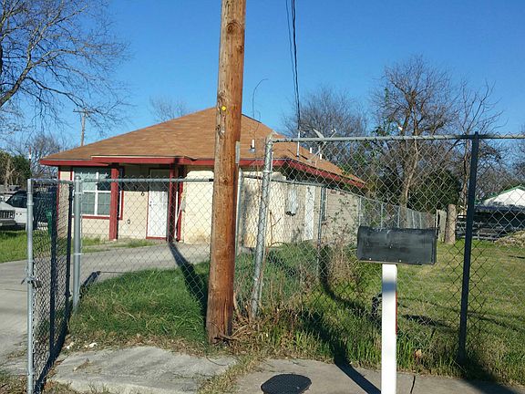 4th image of 306 S San Dario Ave