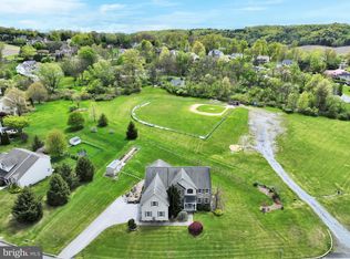 3041 Ridgeview Dr, Orwigsburg, PA 17961