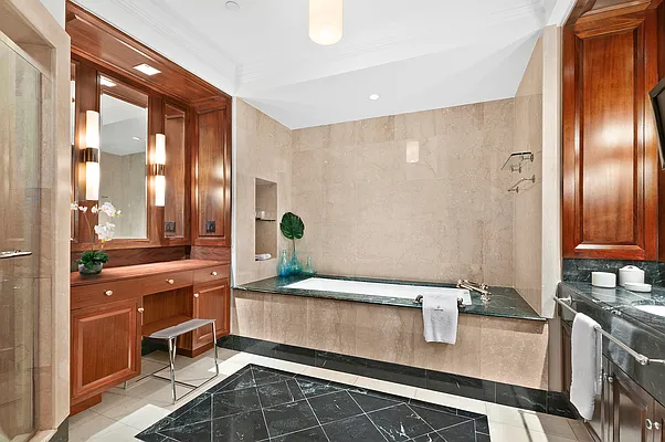 Rented by Compass | media 16