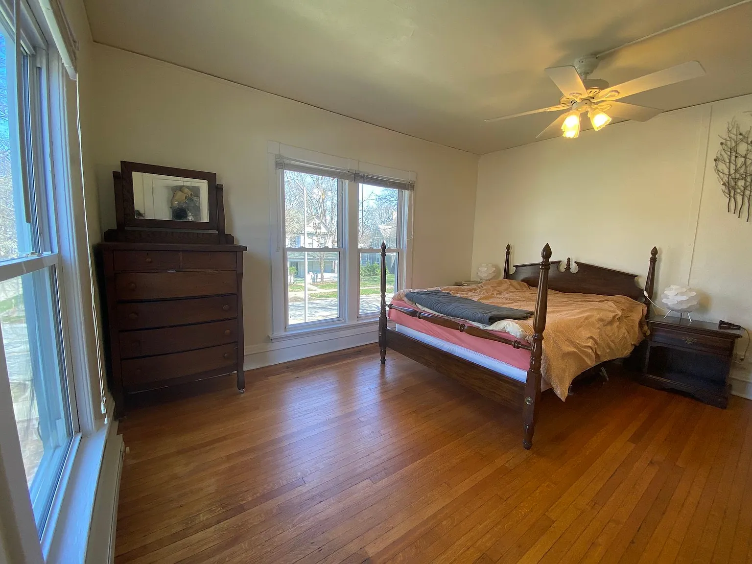 707 W Springfield Ave #2 photo 1