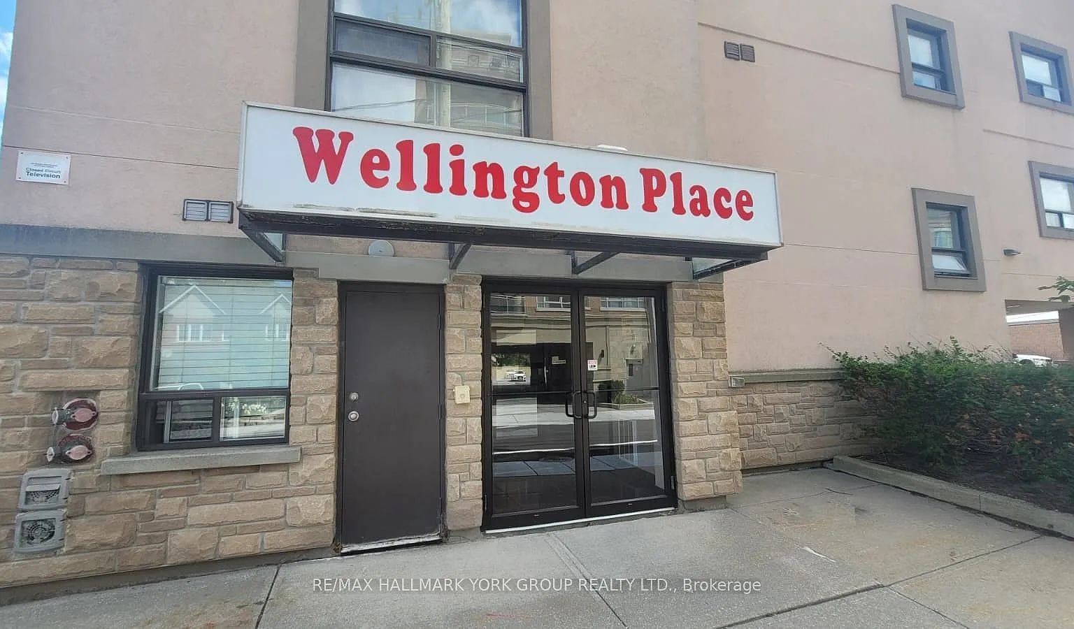 1 bed, $1,800 — Photo 1