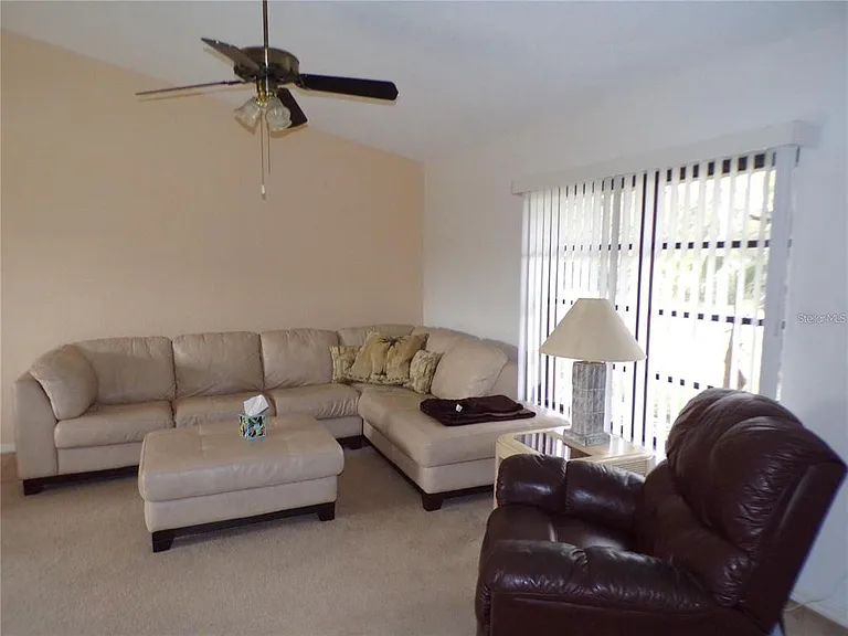 1011 Tropical Ave NW — Photo 7