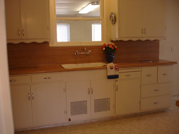 5th image of 2095 Fruitdale Ave