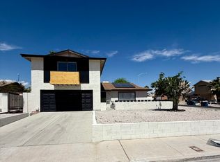 6220 Carl Ave, Las Vegas, NV 89108