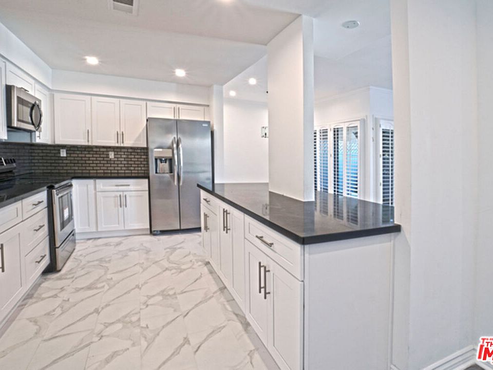 1st image of 647 Wilcox Ave APT 2H