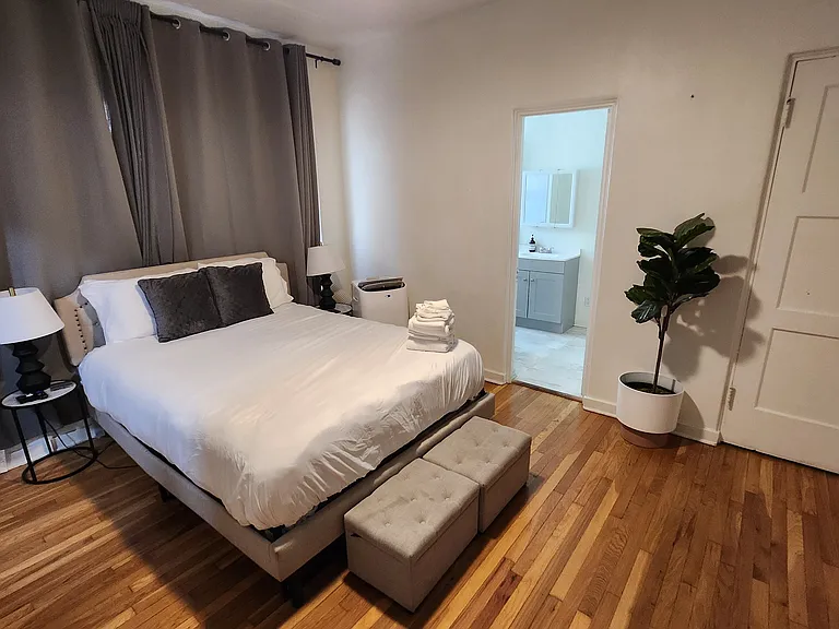 1009 N 1st St #2 — Photo 10