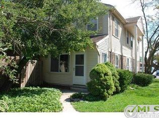 22641 Martin Rd, Saint Clair Shores, MI 48081