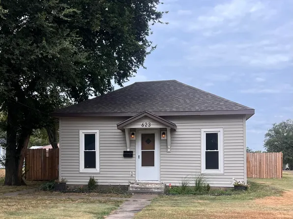 623 Carroll Ave, Larned, KS 67550