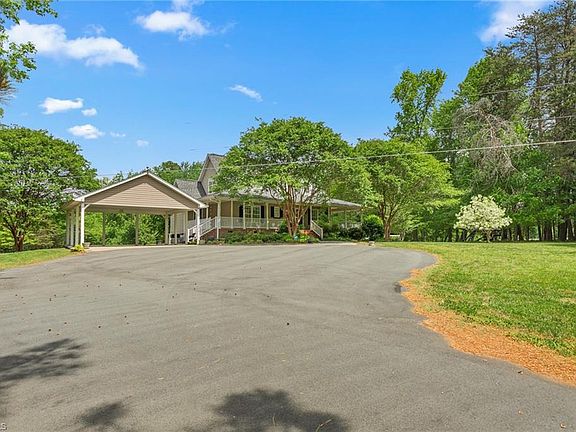 2nd image of 7319 Shoe Rd
