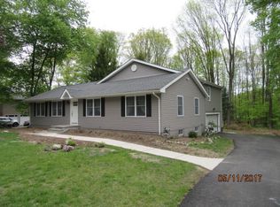 8 Forestdale Rd, Kinnelon, NJ 07405