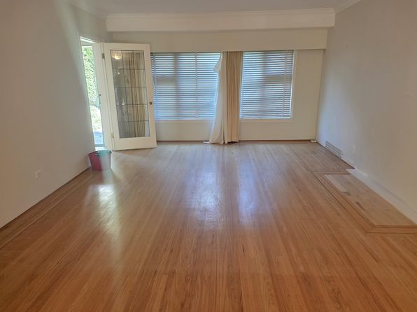5 bedroom rental in Vancouver — photo 5