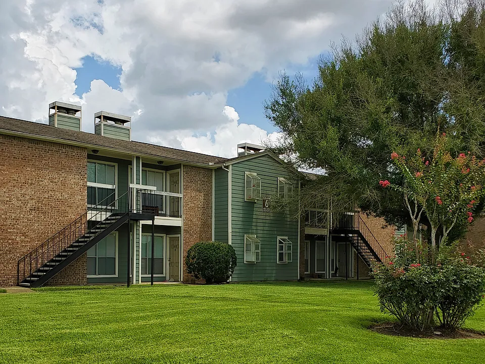 Ashford Creek Apartments