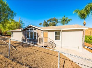 23180 Sprungle Cir, Canyon Lake, CA 92587
