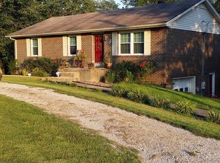 163 Castle Heights Rd, Bowling Green, KY 42103