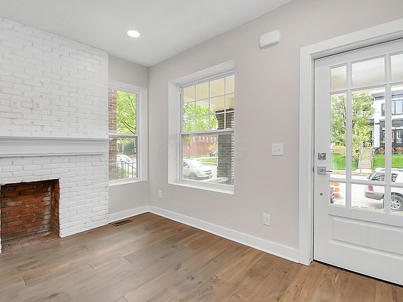 4th image of 1416-1414 N 4th St