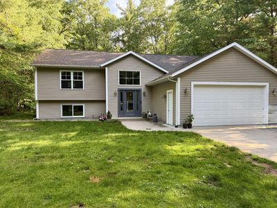 2034 Camp Rdg, Twin Lake, MI, 49457