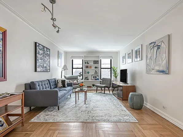 225 W 25th St APT 1C, Manhattan, NY 10001