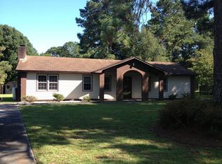 304 Deerfield Rd, Castle Hayne, NC 28429