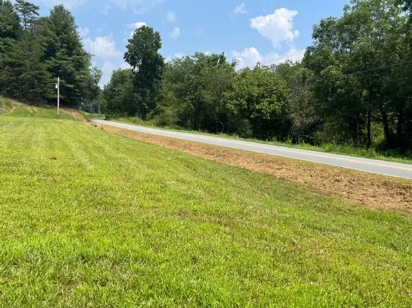 1 Old Highway 64 W, Hayesville, NC 28904