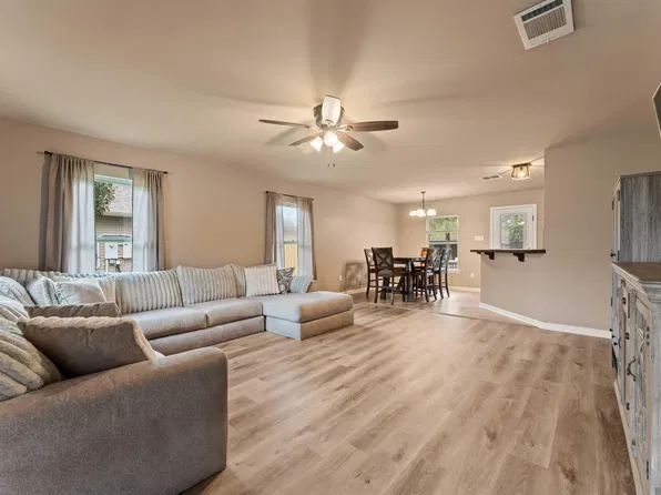 42248 Broadwalk Ave, Hammond, LA 70403