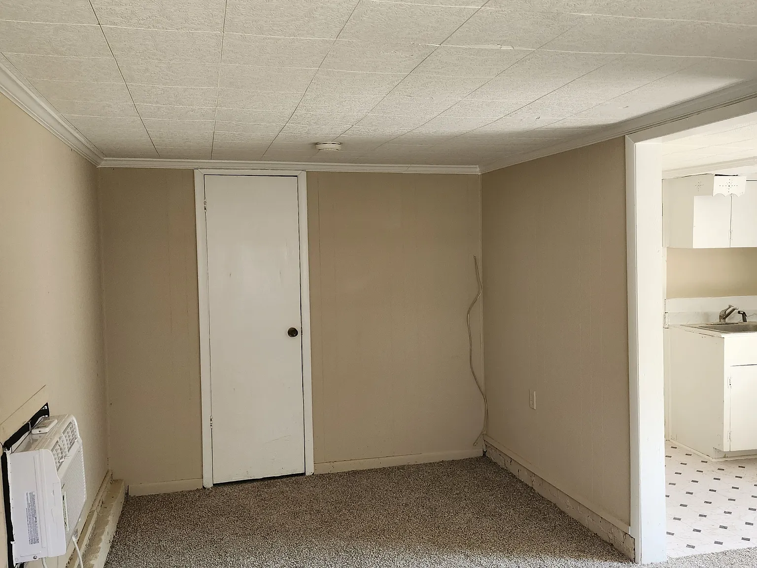 Capitol Pkwy. S 327 (gs) - C — Photo 4