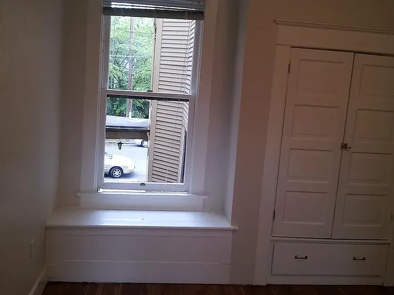 2241 NW Hoyt St #106 — Photo 16