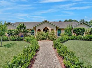 1912 Aggie Ln, League City, TX 77573