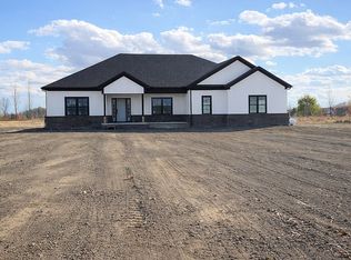 26850 Irwin Rd, Richmond, MI 48062