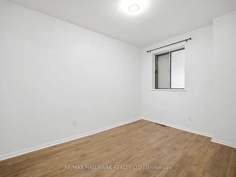 3025 The Credit Woodlands #314 — Photo 26