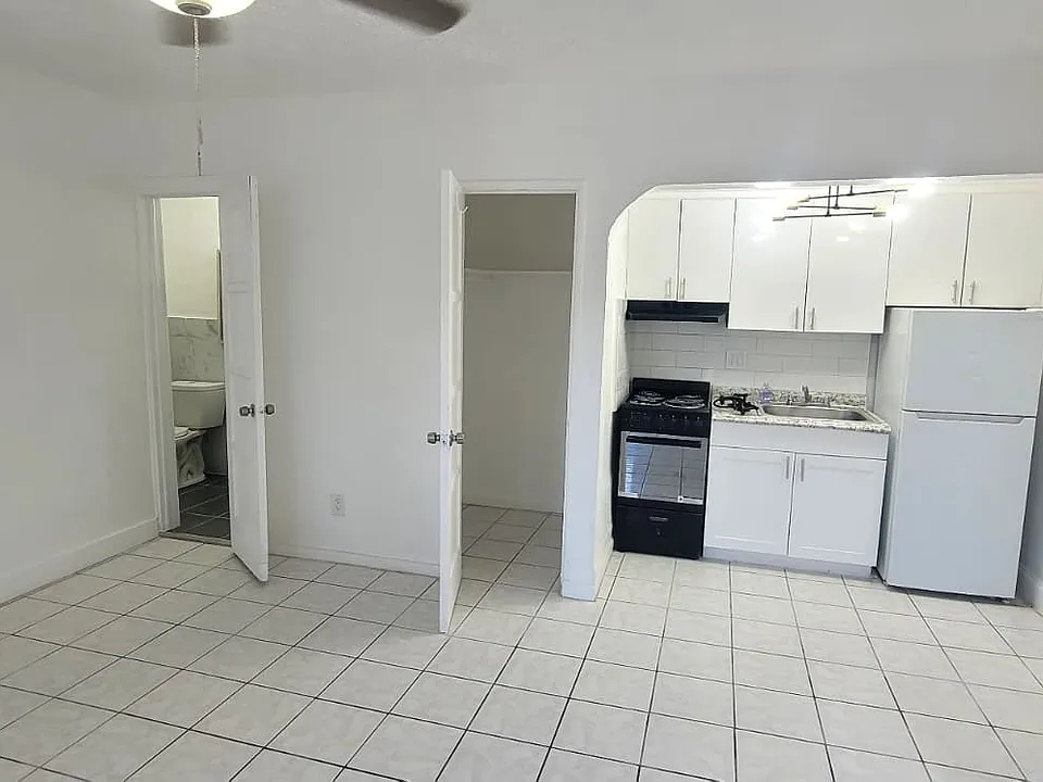 403 N 19th Ave
