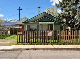 22 Sunkist Dr, Susanville, CA