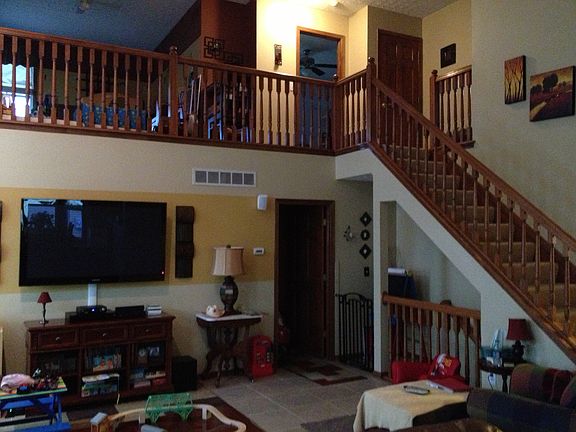Great Room with Loft-Bedroom