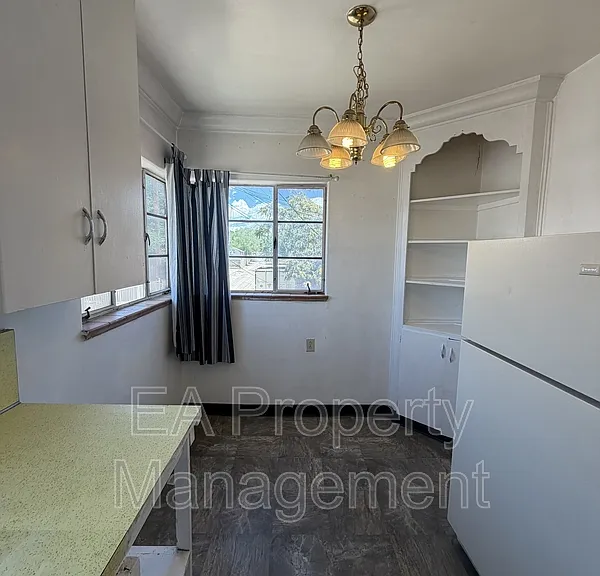 414 Pine St SE #2 — Photo 9