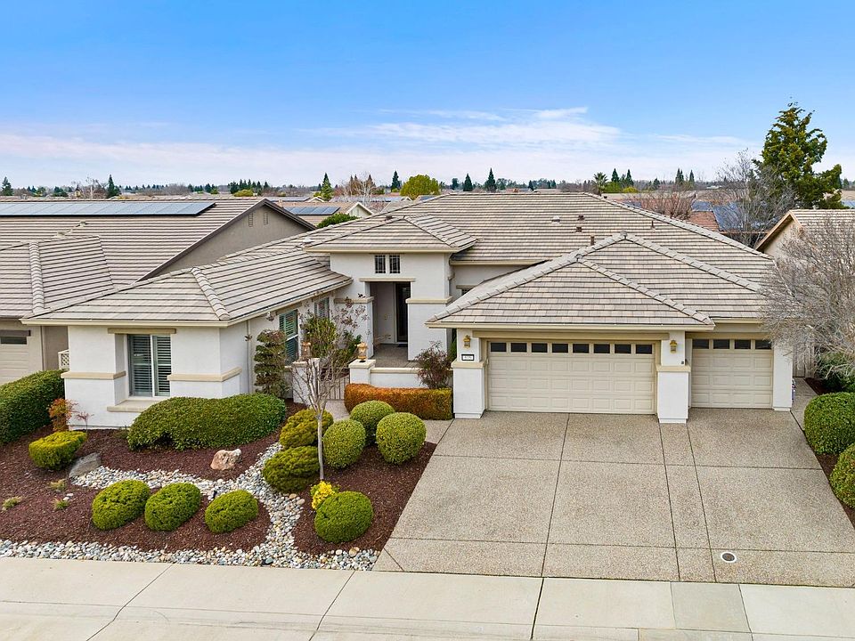 1st image of 575 Violet Ln