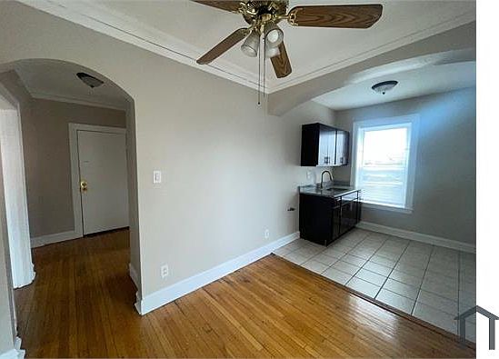 1st image of 7205 S Vincennes Ave APT 2B