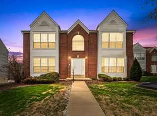 55 Timber Oaks Trl #55, O'Fallon, MO 63368