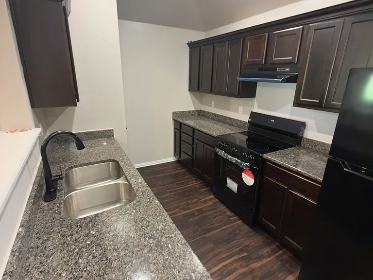 501 Windel Way #501 — Photo 13
