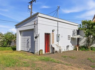 321 S Crosby St, Tekoa, WA 99033