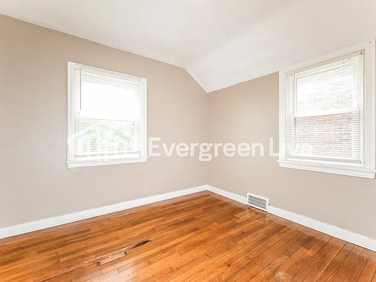 237 Clearview Ave — Photo 11