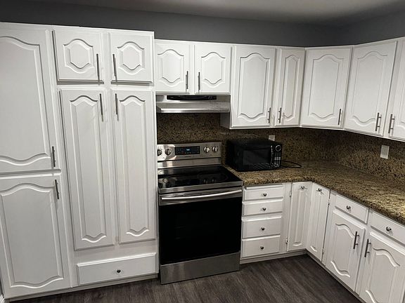 4th image of 1017 Norman Ave