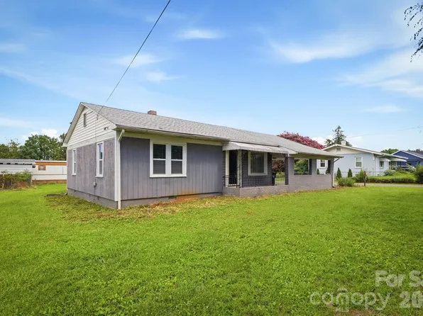 300 N Center St, Hildebran, NC 28637