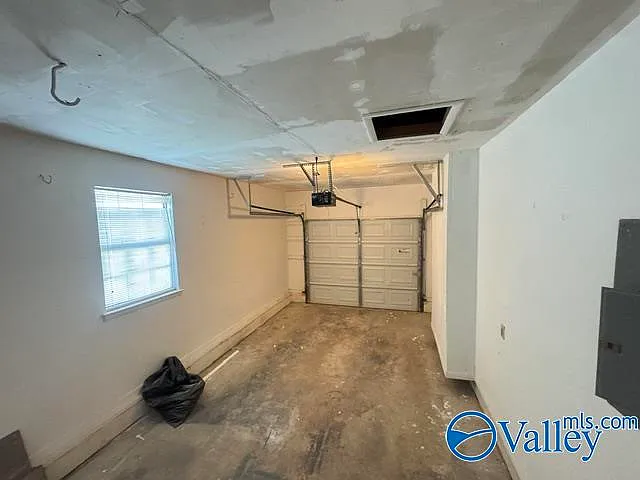 127 Colby Dr — Photo 34