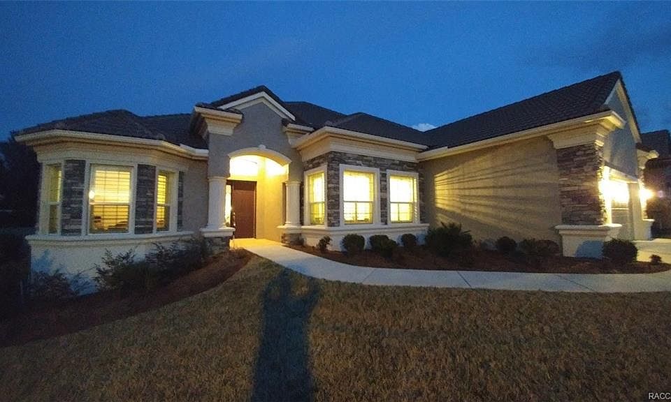 1st image of 983 N Hunt Club Dr
